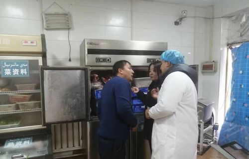 你點(diǎn)我檢 服務(wù)惠民生 新疆疏附縣市場(chǎng)監(jiān)管局開(kāi)展元旦前食品安全專(zhuān)項(xiàng)監(jiān)督抽檢